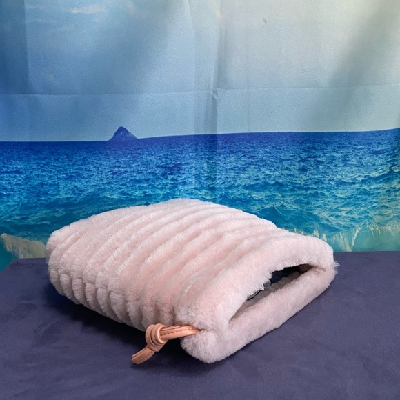 CLARE V. Drawstring Pouch Blush - Picture 3 of 13